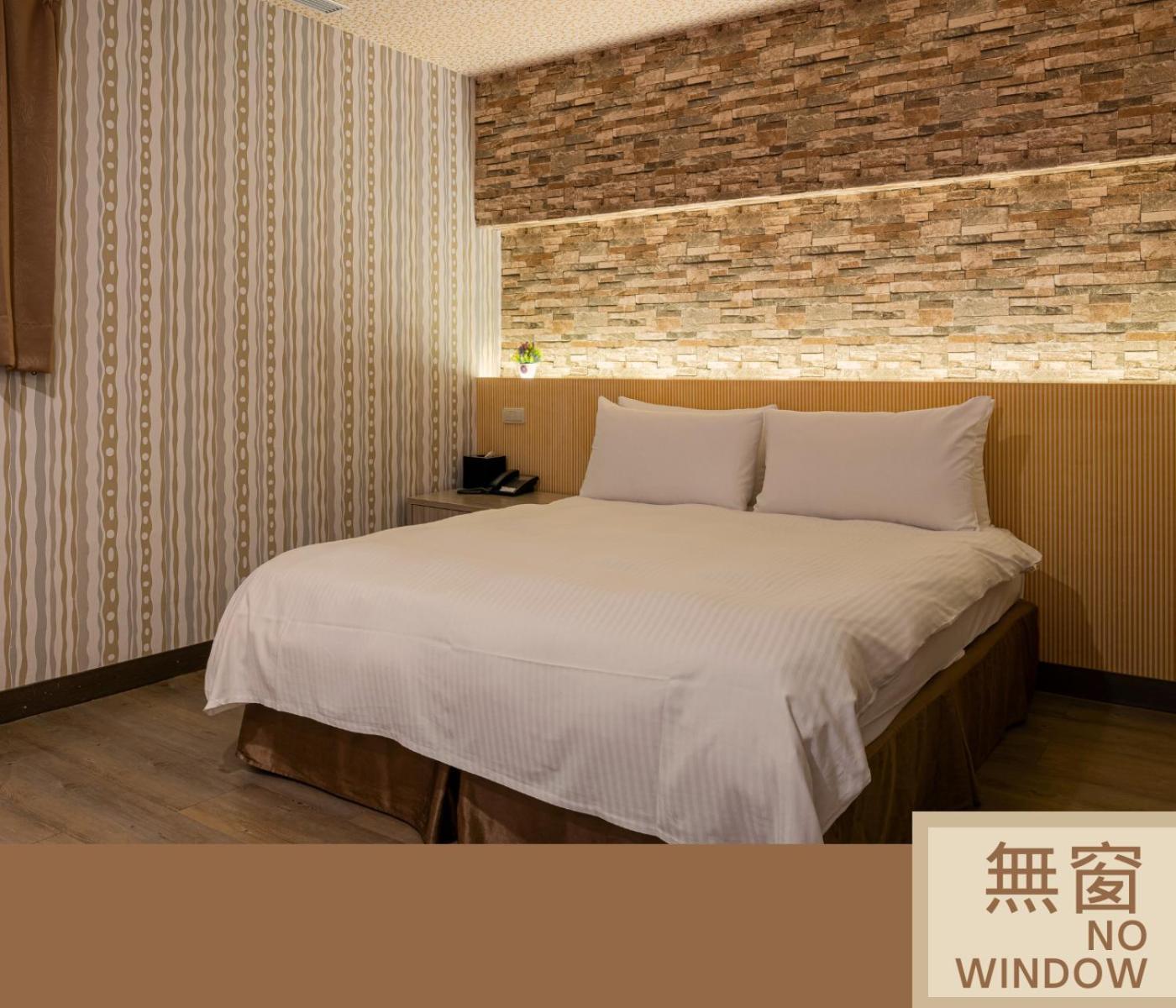 West Hotel Пули Экстерьер фото