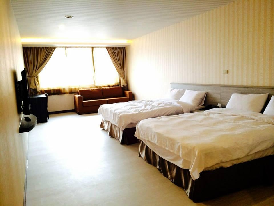 West Hotel Пули Экстерьер фото