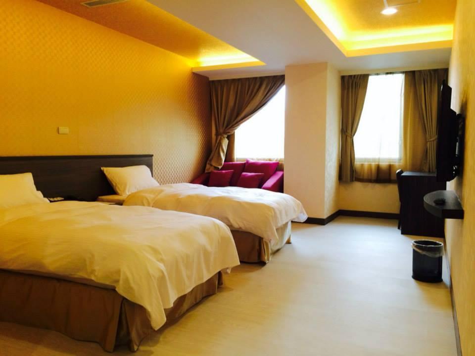 West Hotel Пули Экстерьер фото